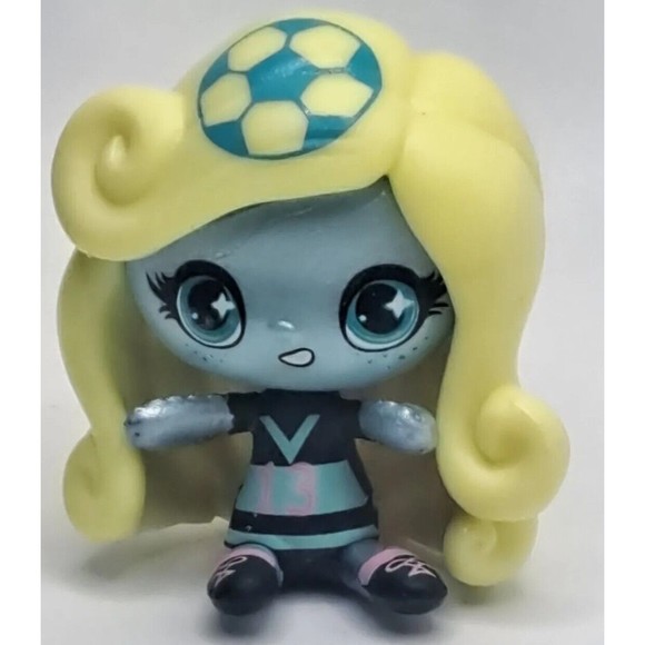 Mattel Monster High Minis Sporty Monsters Ghouls 2015 Series 2 Lagoona Blue - Picture 1 of 7